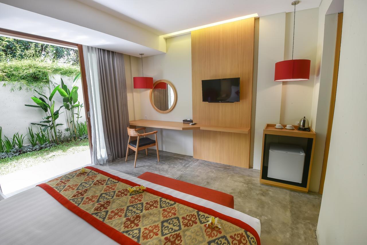 Puri Ayu Hotel 4*